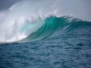 Lee más sobre el artículo Un Tsunami en los mercados se podría estar gestando.